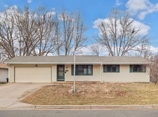 6080 Linden Rd, Woodbury, MN 55125