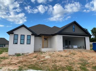 2507 Neeley Rae Cir, Paragould, AR 72450