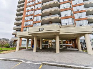 410 McLevin Ave #1811, Toronto, ON M1B5J5
