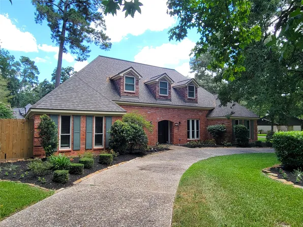 630 Stonewall Jackson Dr, Conroe, TX 77302
