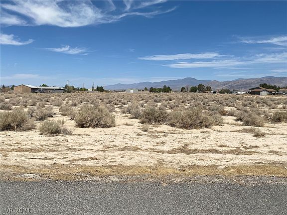 3rd image of 4900 E Paiute Blvd