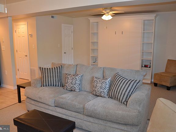 3rd image of 3415 University Blvd W #3415