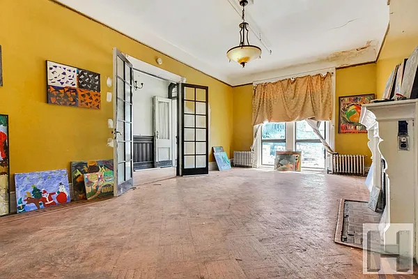 Sold by Harlem Lofts | media 4