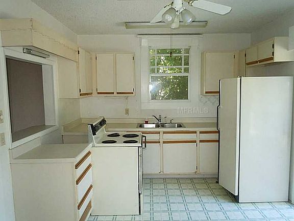 4th image of 1516 E Main St
