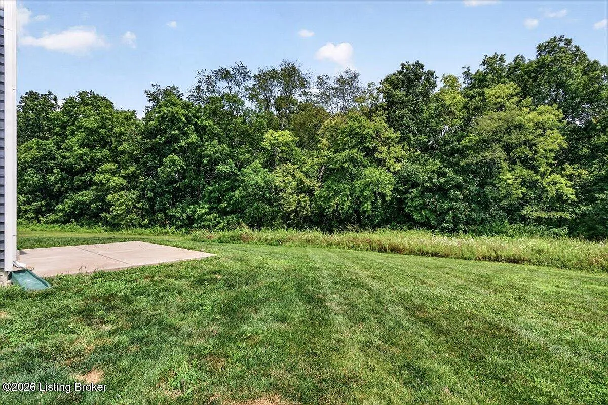4 bed, 2.5 bath, 3103 sqft, $3,000 — Photo 4
