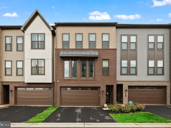 2619 Jetstream Rd, Herndon, VA 20171