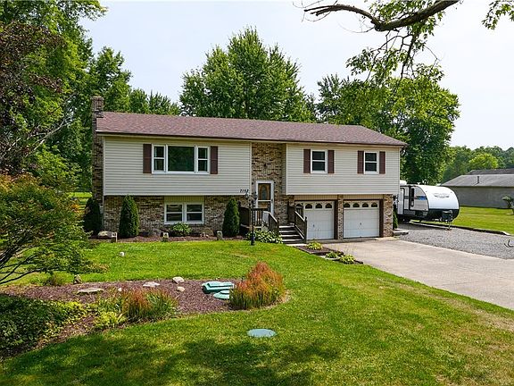 3rd image of 7152 Mahoning Ave NW