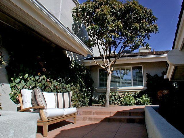 2nd image of 110 Shadow Mountain Dr