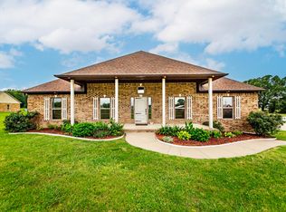 37 Green Meadows Dr, Vilonia, AR 72173