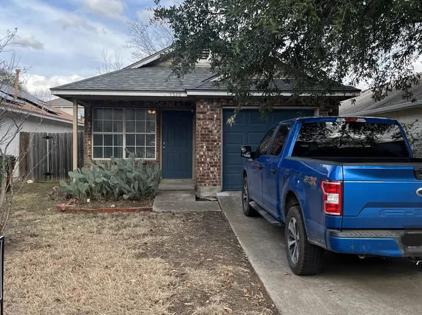 1520 Parkfield Cir, Round Rock, TX 78664