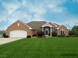 8950 24th Ave, Jenison, MI 49428