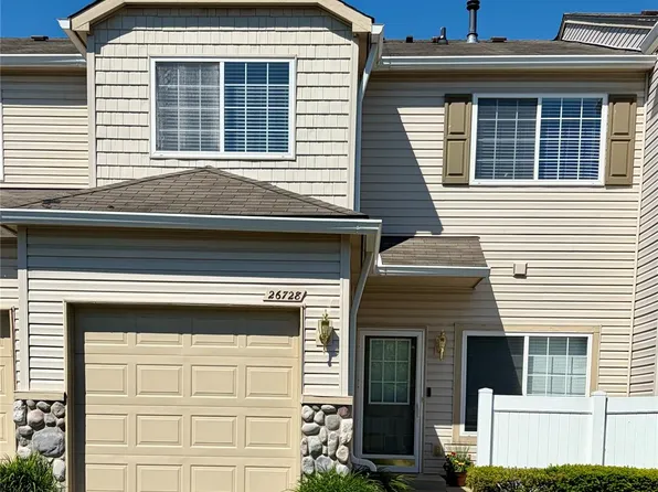 26728 Ashton Dr, Woodhaven, MI 48183