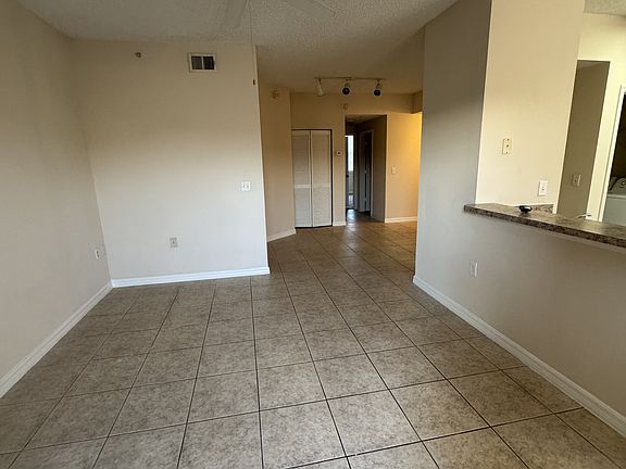 4th image of 10825 Windsor Walk Dr #302-1