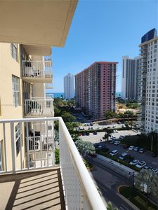 231 174th St APT 1210, Sunny Isles Beach, FL, 33160