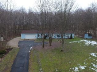 958 N Jewell Rd, Newton Falls, OH 44444