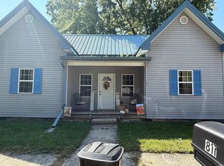 811 W Kickapoo St, Hartford City, IN 47348