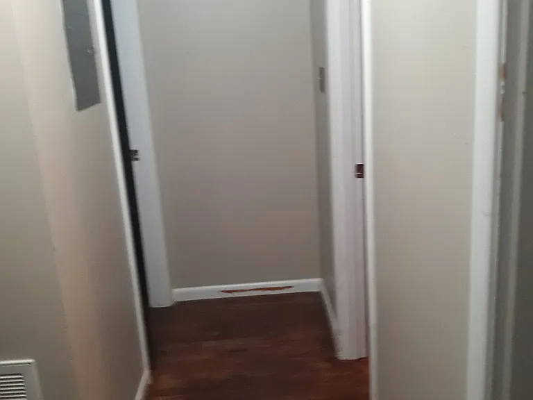 414 Sarah Dr — Photo 24