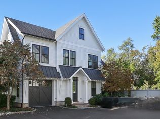 25 Woodland Dr #C, Greenwich, CT 06830