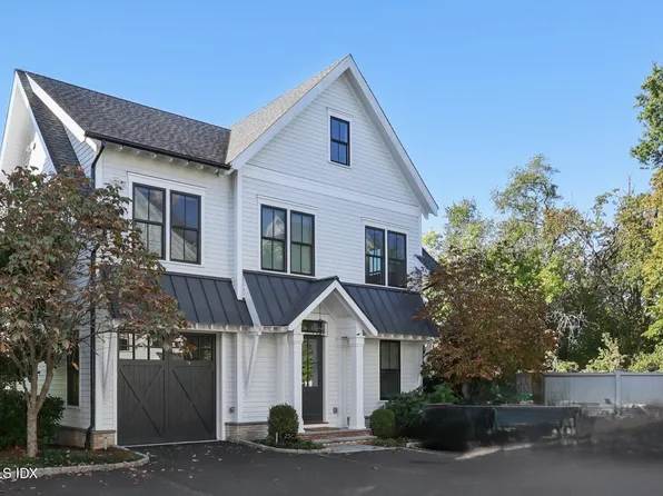 25 Woodland Dr #C, Greenwich, CT 06830