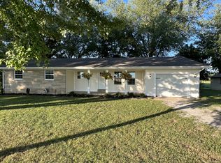 17700 Ovil Rd, Hopkinsville, KY 42240