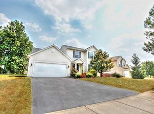 675 Norfolk Sq N, Pickerington, OH 43147