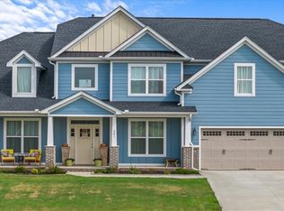 401 Charney Ln, Greer, SC 29651