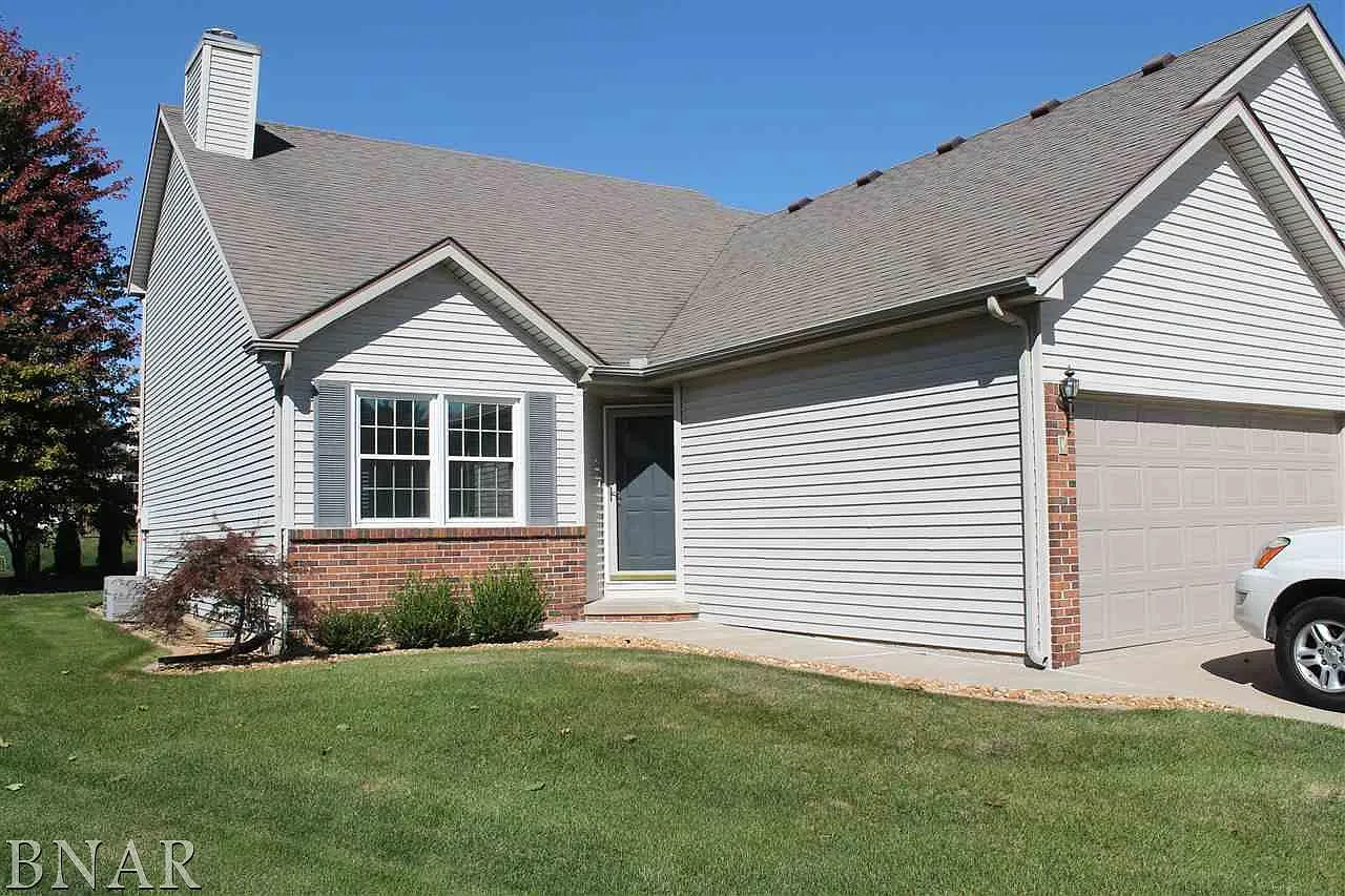 3 Crystal Ct photo 1