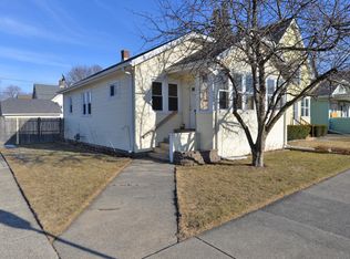 1701 Flett Ave, Racine, WI 53405