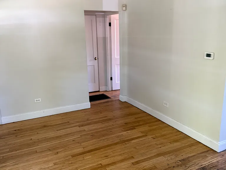 1431 Jasmine St #1431 — Photo 2
