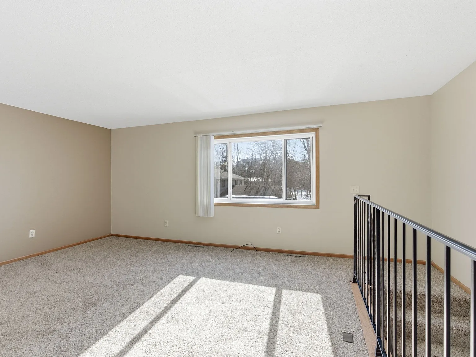 Griffin Court Apartments — Photo 2
