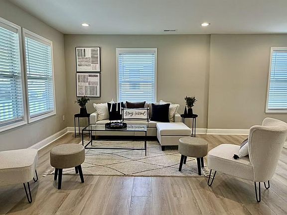 5th image of 19 N Ritters Ln