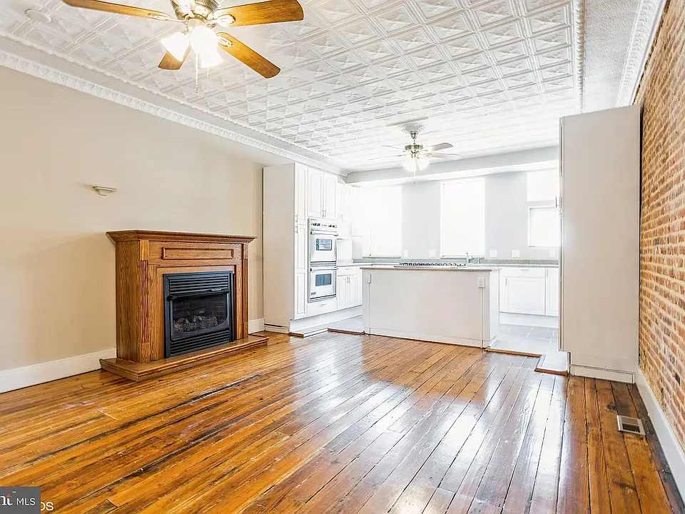 2123 Eastern Ave