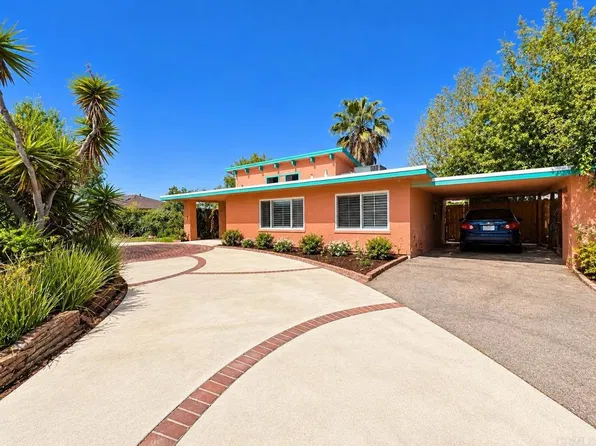 2820 Highlands Blvd, Spring Valley, CA 91977