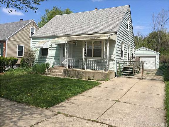 2nd image of 672 Taunton Pl