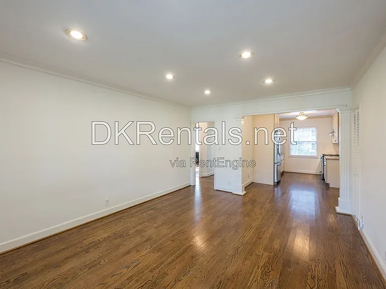 55 Delmont Dr NE #D3 — Photo 5