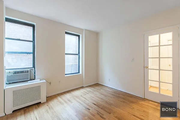 Rented by Bond New York | media 16