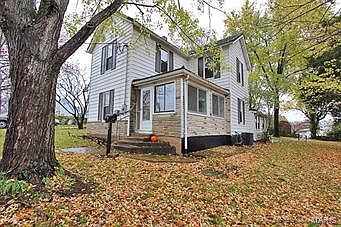 1st image of 32 Desoto Rd