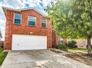1904 J Cheshier Rd, Justin, TX 76247