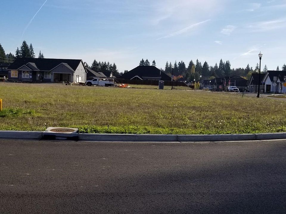 2nd image of 809 NE 29th Way