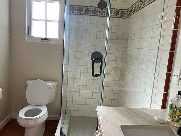 5668 Jumilla Ave #1 — Photo 5