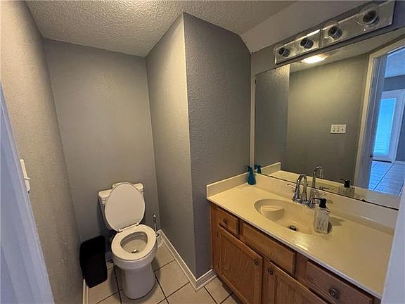 4th image of 2103 S Village Green St