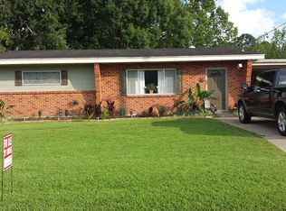 703 Toups St, Berwick, LA 70342