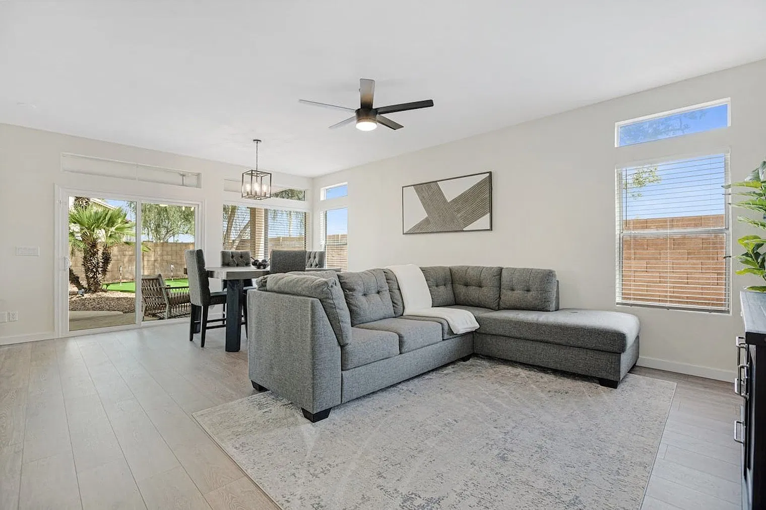 5 bed, 3.0 bath, $12,530 — Photo 4
