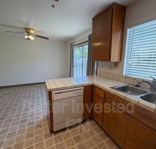 7720 Bodega Ave #3 — Photo 22