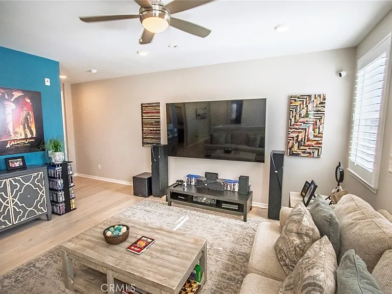 26424 Township St — Photo 24