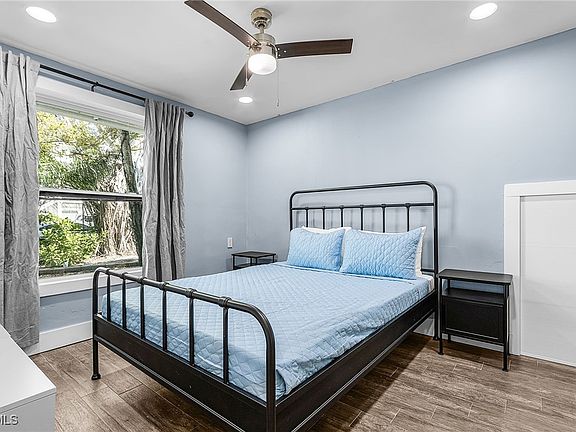 3rd image of 135 Delmar Ave #135C