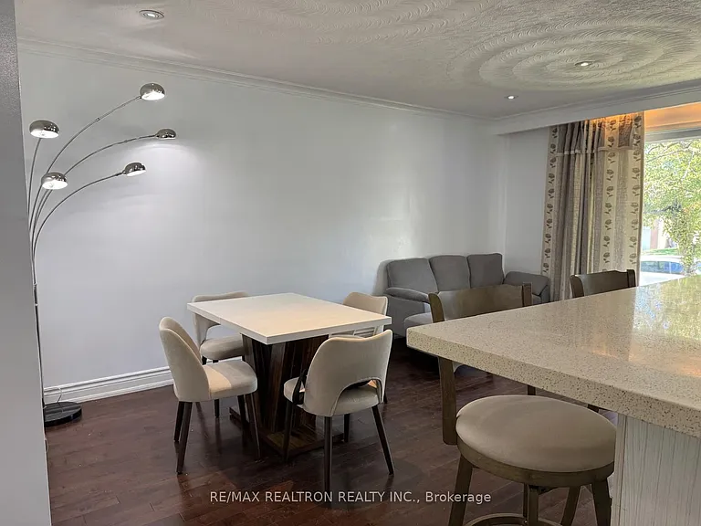 926 Willowdale Ave #MAIN — Photo 4