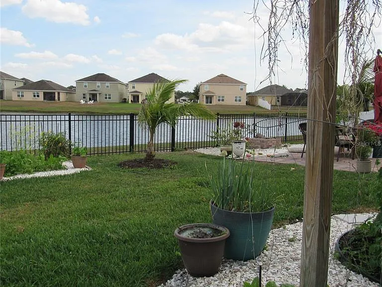 15609 Trinity Fall Way — Photo 38
