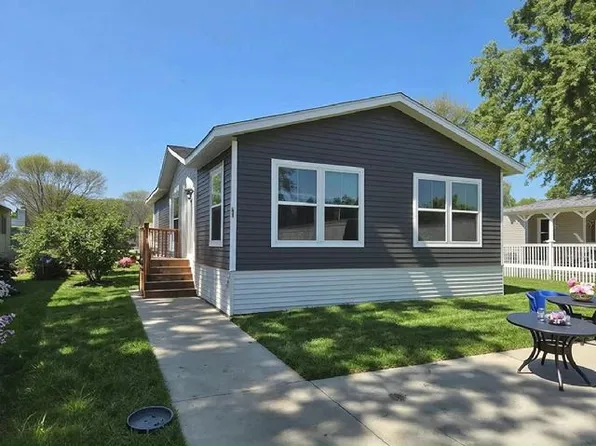 109 Jaybee #117, Mankato, MN 56001