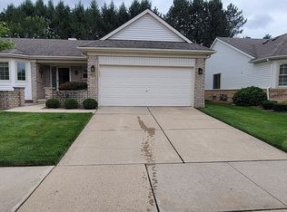 17630 Westgrove Dr, Macomb, MI 48042